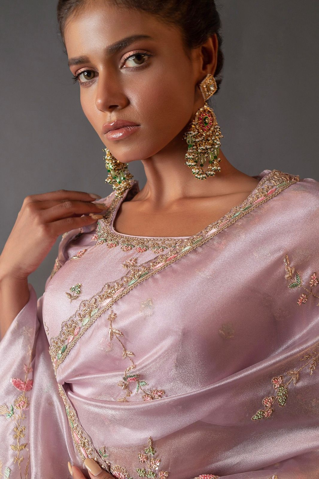 Mesmerizing Embroidery Work Pink Color Saree