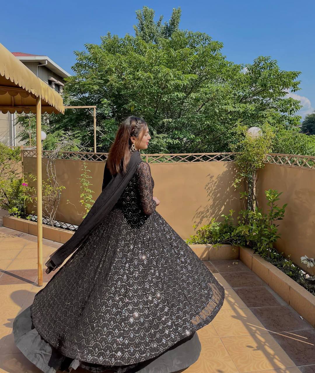 Mesmerizing Embroidered Work Black Color Anarkali Suit