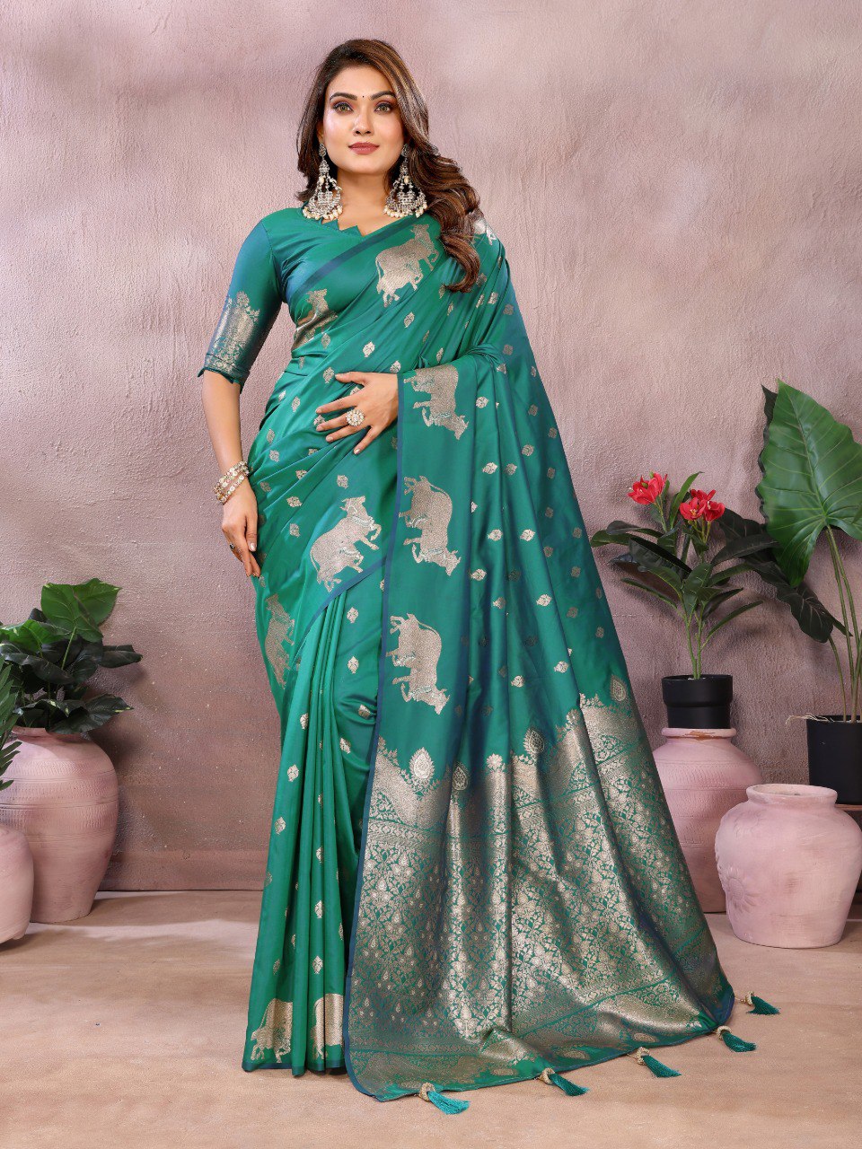 Festive Wear Rama Color Banarasi Silk Saree