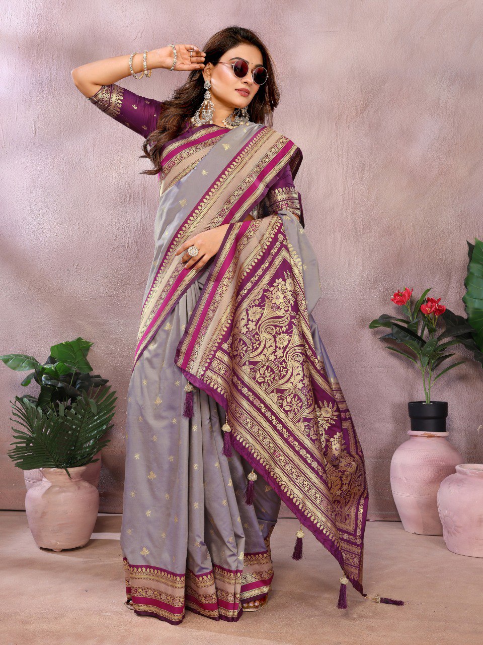 Lavender Color Festive Wear Silk Rich Pallu Saree