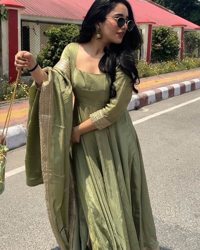 Designer Pista Color Fendi Silk Thread Work Gown