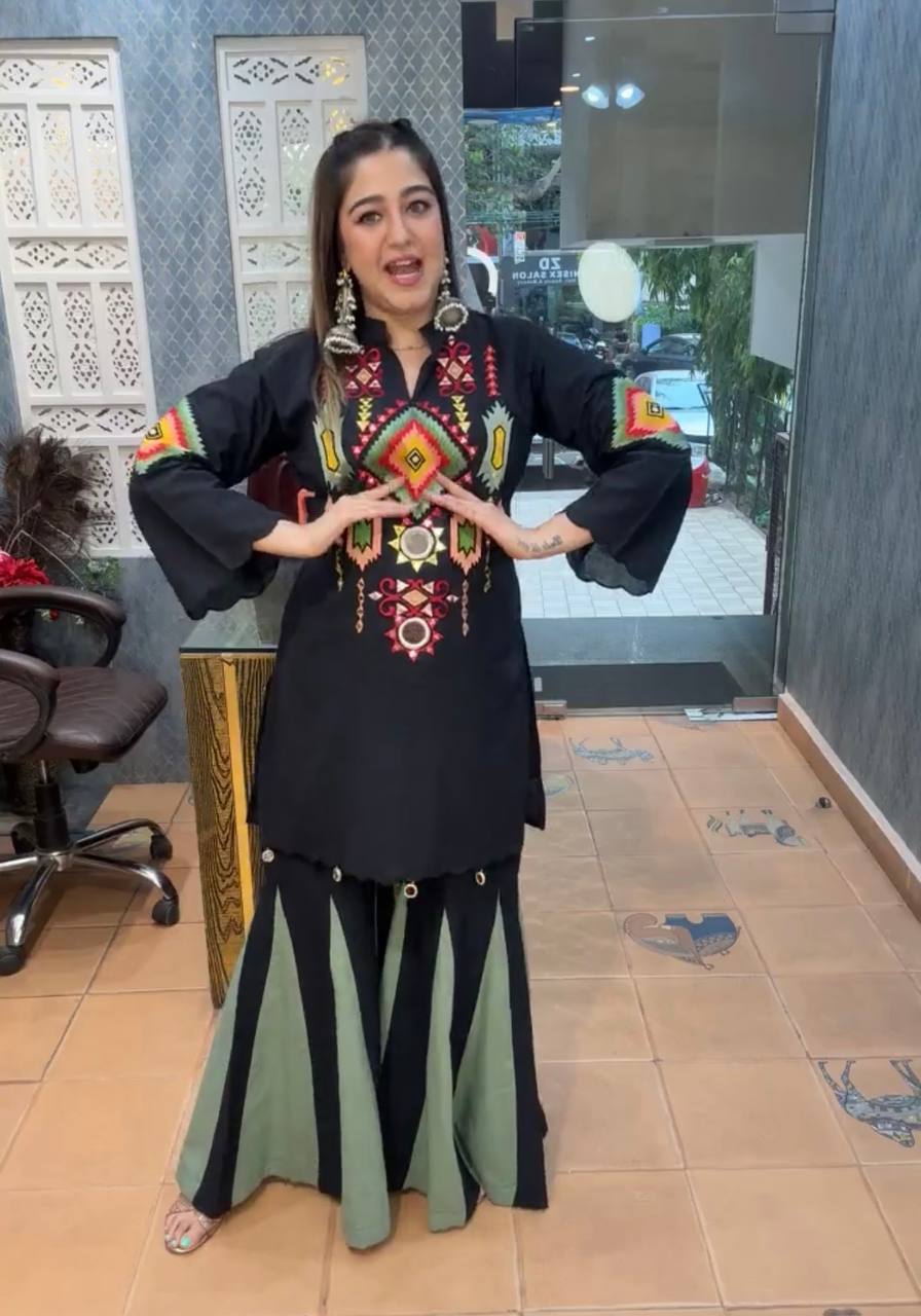 Gorgeous Black Color Cotton Work Co-ord Set