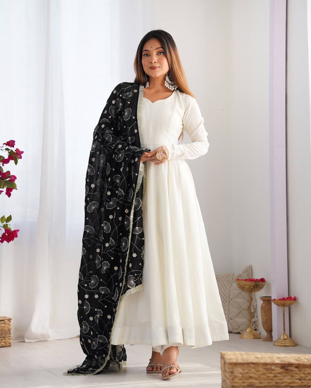 Trendy Black Color Anarkali Suit With Embroidered Dupatta
