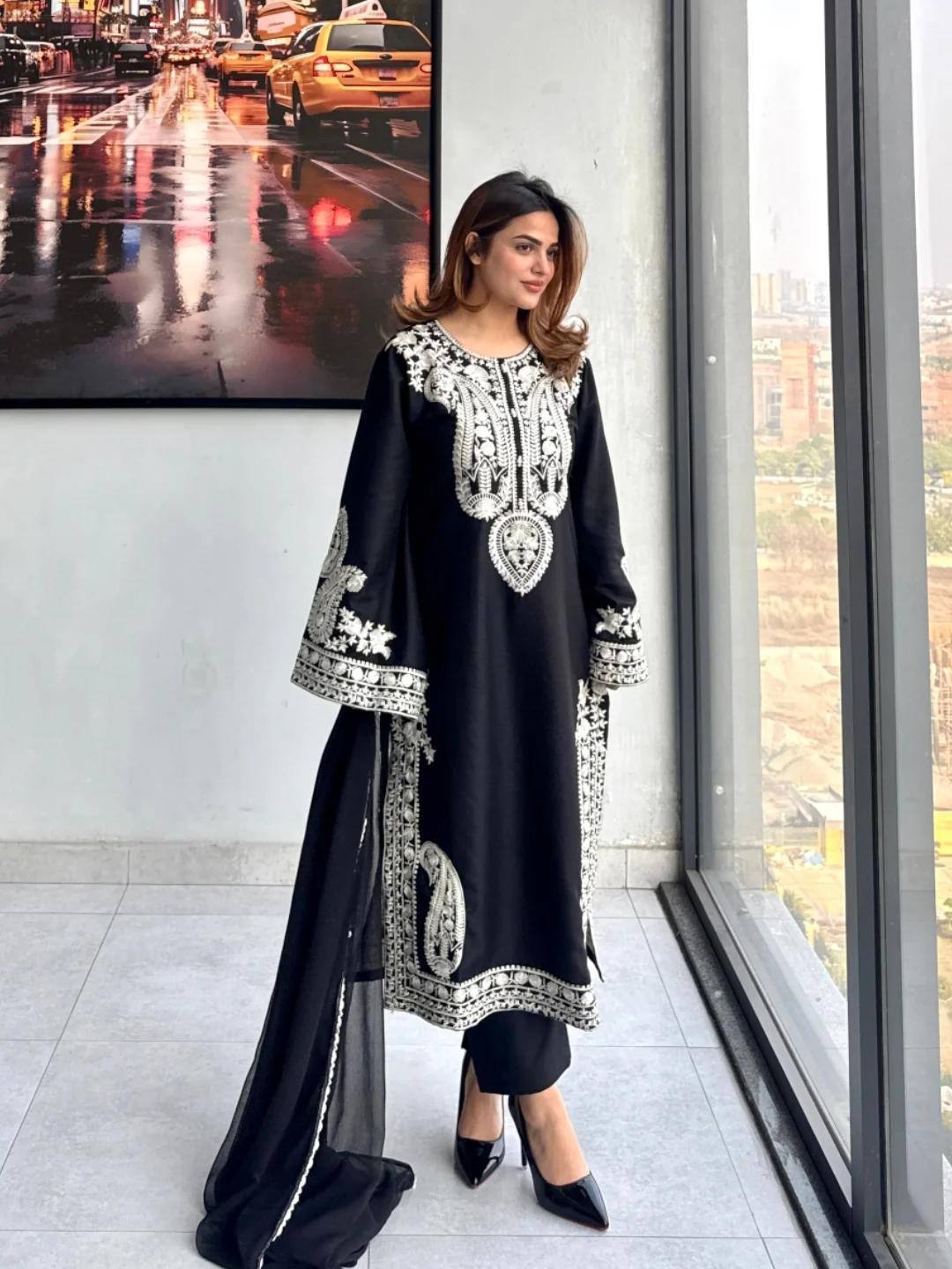 Ameira Elegant Chinon Silk Embroidered Kurti Palazzo Set